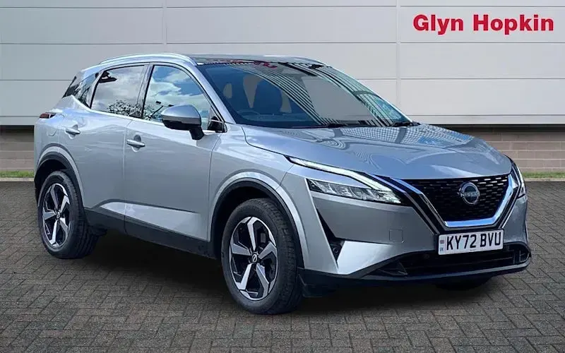 Used Nissan Qashqai N-Connecta 140 HP (102 kW) 2022 SUV