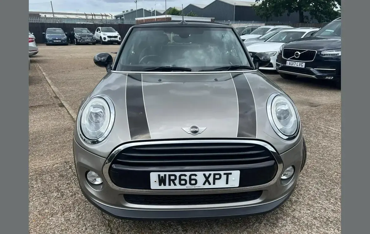 Used Mini Cooper Cabriolet 134 HP (98 kW) 2016 Silver Cabriolet