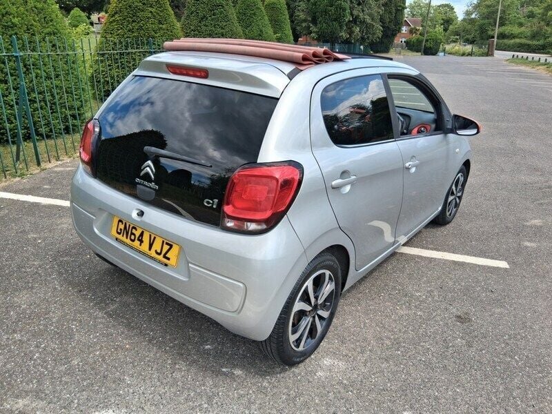 Image 4/4