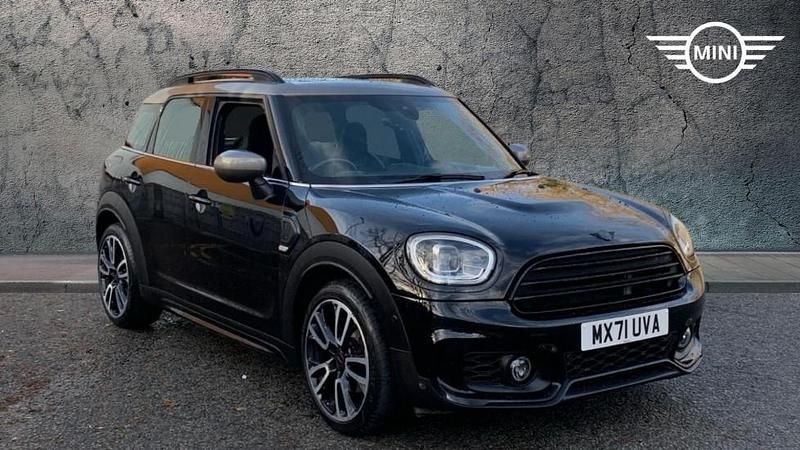 Black Used 2021 Mini Cooper Countryman SUV | £24,490 (A bit pricey) - Image 1/4