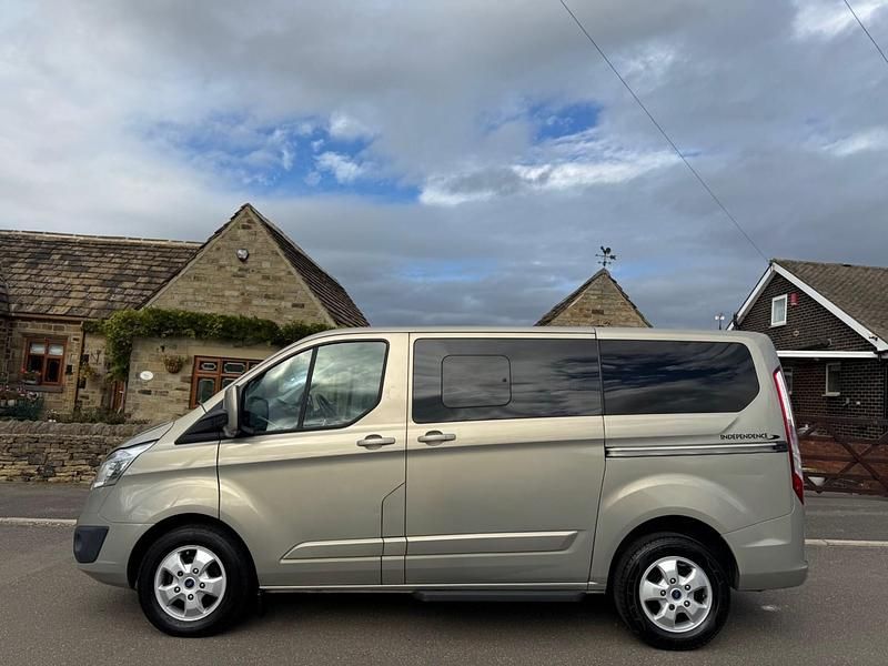 Used Ford Tourneo Titanium 2017 Silver MPV