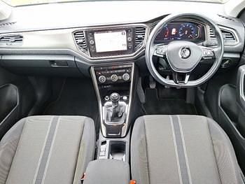 Używany VW T-Roc SE 115 KM (84 kW) 2018 Czarny SUV