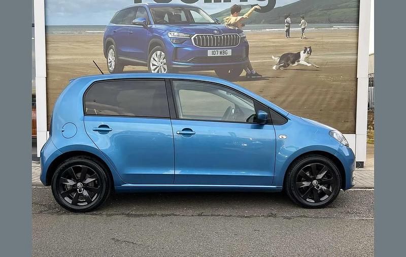 Used Skoda Citigo Colour Edition 60 HP (44 kW) 2019 Blue Hatchback