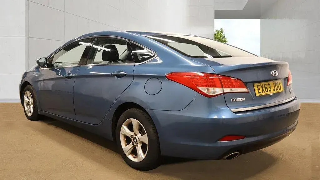 Used Hyundai i40 Active 115 HP (84 kW) 2013 Blue Sedan