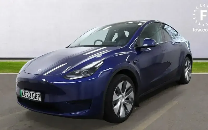 Used Tesla Model Y RWD 219 kW (299 HP) 2023 Blue SUV