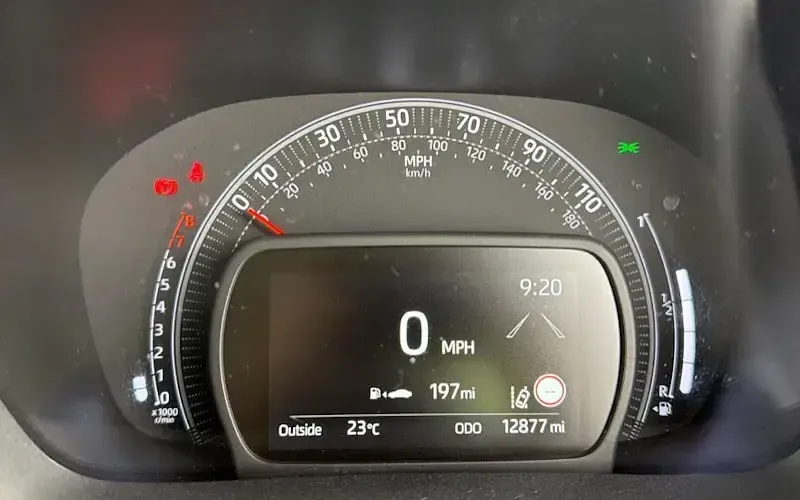 Used Toyota Aygo X PURE 72 HP (52 kW) 2023 White SUV