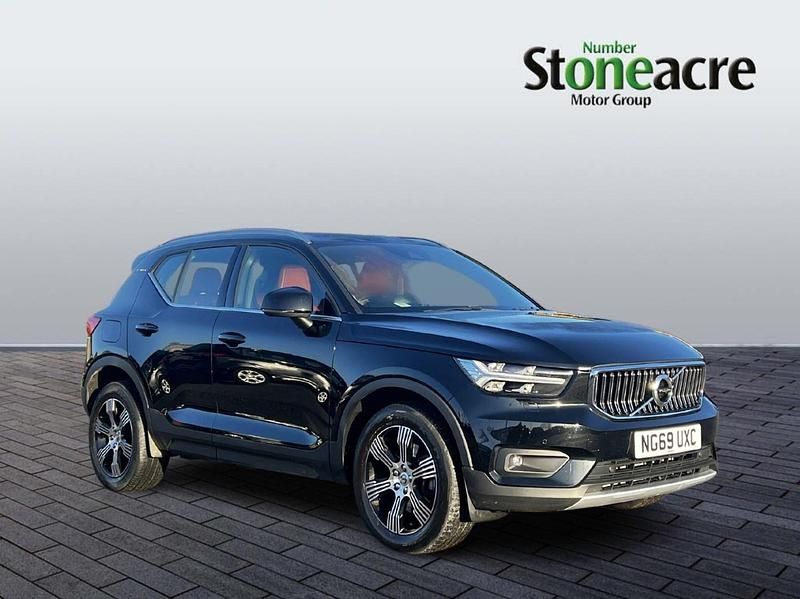 Used Volvo XC40 Inscription 187 HP (137 kW) 2019 Black SUV