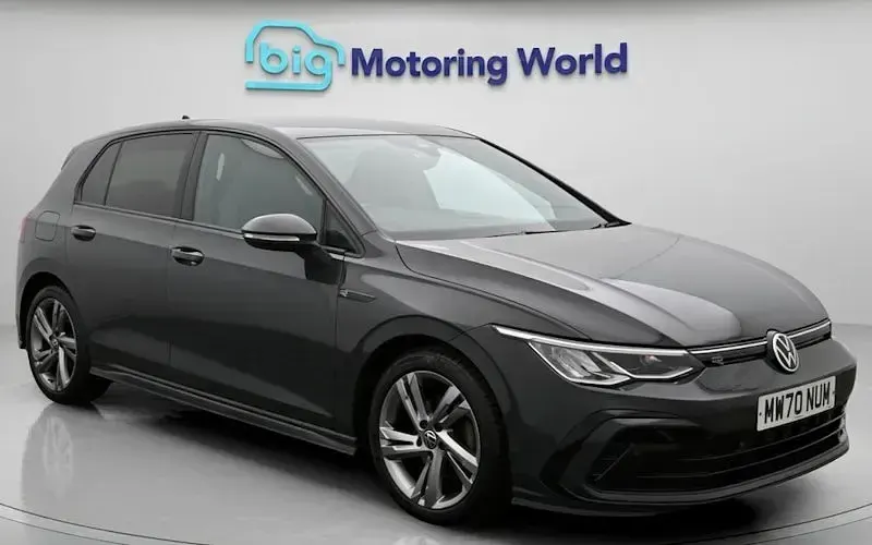 Used VW Golf VII R-line 150 HP (110 kW) 2020 Hatchback