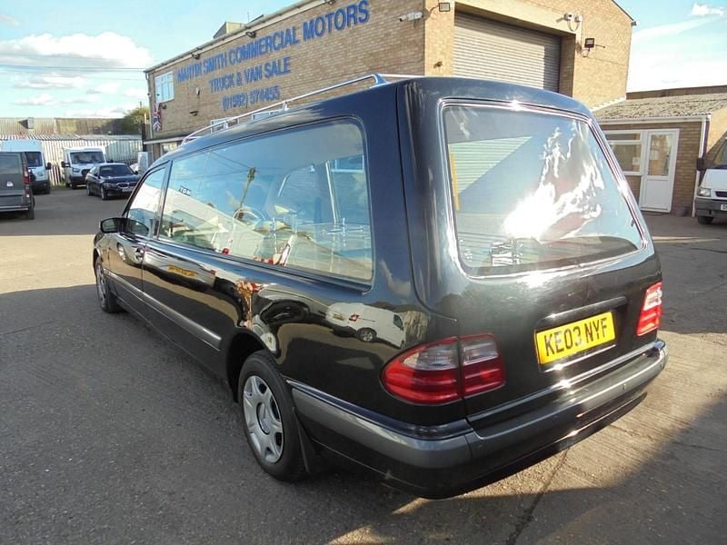 Used Mercedes E240 Classic 2003 Black Sedan