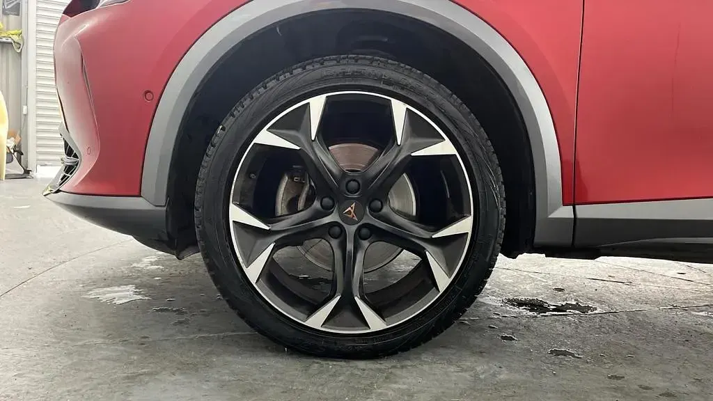 Used Cupra Formentor 150 HP (110 kW) 2024 Red SUV