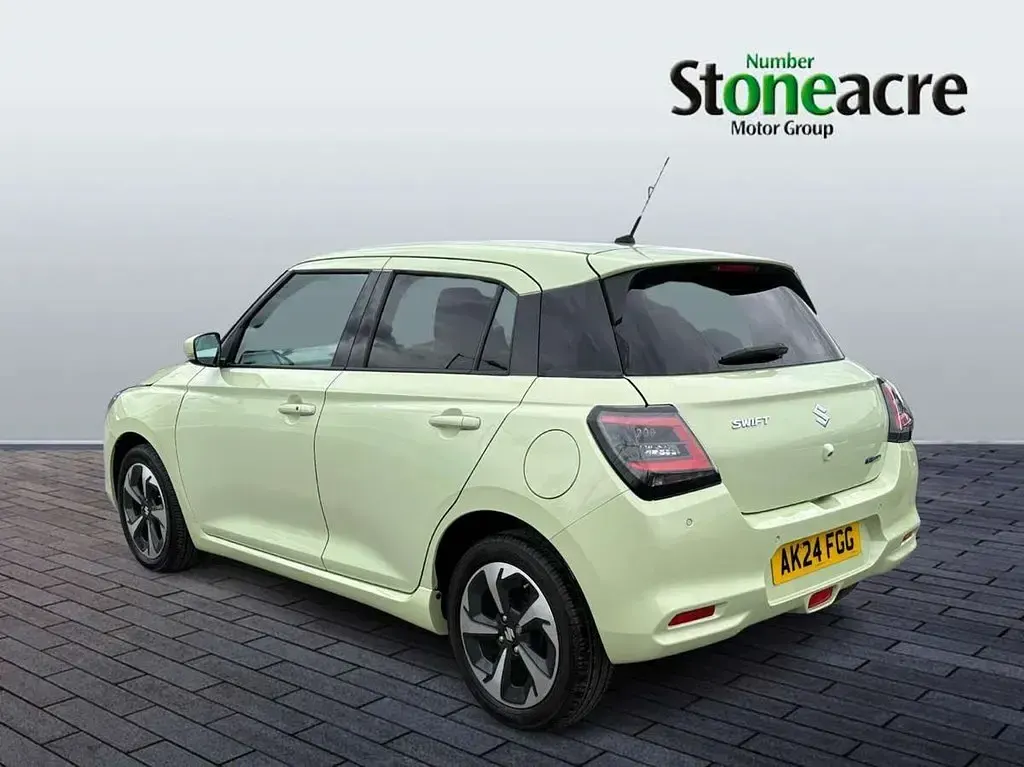 Used Suzuki Swift 82 HP (60 kW) 2024 Yellow Hatchback