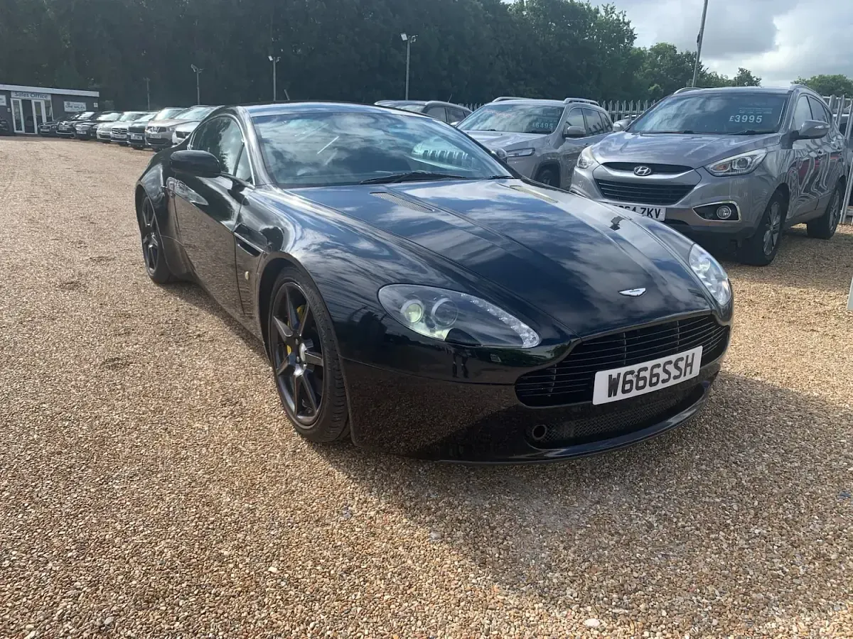 Used Aston Martin Vantage 2006 Black Coupe