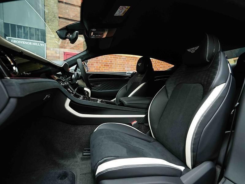 New Bentley Continental 770 HP (566 kW) 2025 Blue Coupe