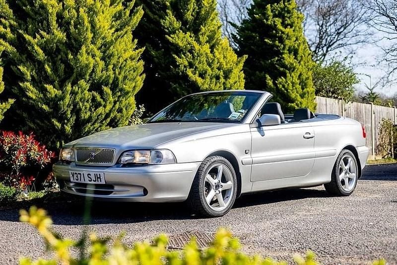 Used Volvo C70 225 HP (165 kW) 2001 Cabriolet