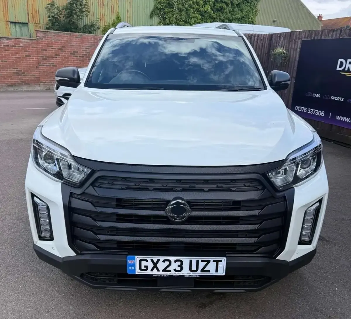 Used SsangYong Musso 187 HP (137 kW) 2023 White Pickup