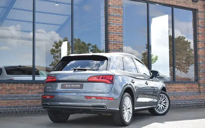Used Audi Q5 S-Line 190 HP (139 kW) 2020 SUV