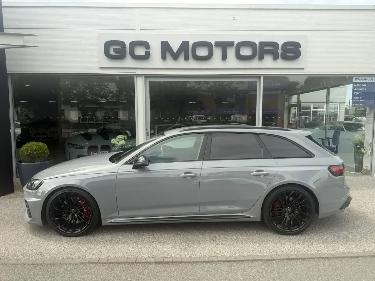 Used Audi RS4 Design 450 HP (330 kW) 2022 Grey Estate