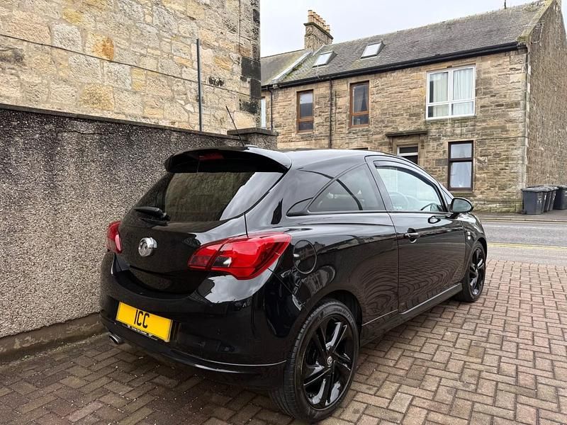 Used Vauxhall Corsa Edition 75 HP (55 kW) 2017 Black Hatchback