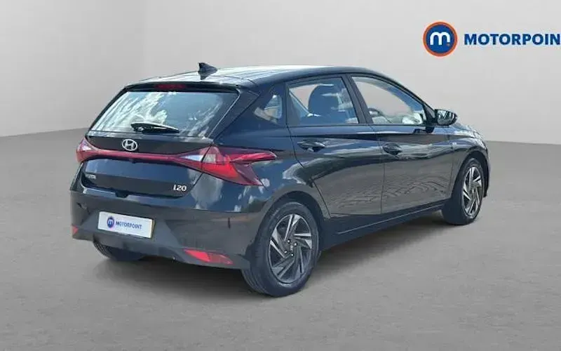 Used Hyundai i20 SE 101 HP (74 kW) 2022 Black Hatchback
