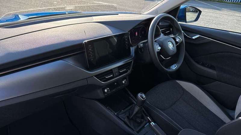 Used Skoda Kamiq SE L Executive 110 HP (80 kW) 2024 Blue SUV