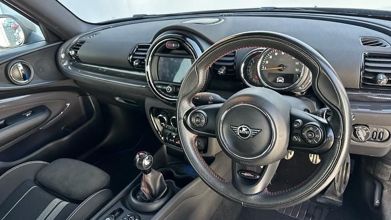 Used Mini Cooper Clubman Sport 192 HP (141 kW) 2019 Blue Estate