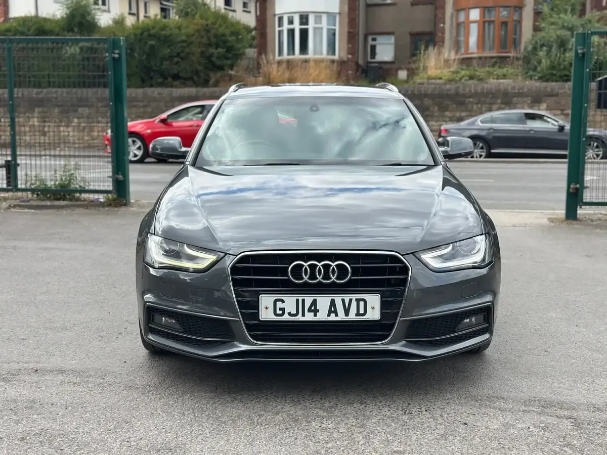 Used Audi A4 S-Line 150 HP (110 kW) 2014 Grey Estate
