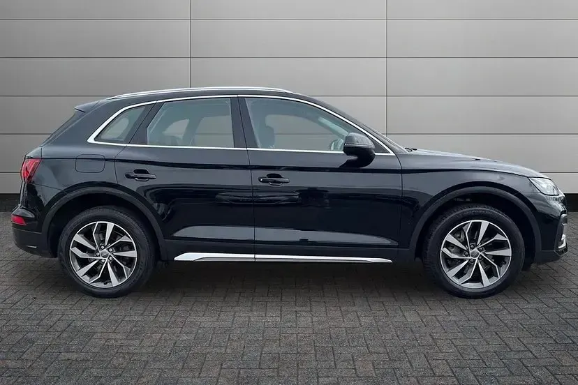 Used Audi Q5 Sport 201 HP (147 kW) 2021 Black SUV