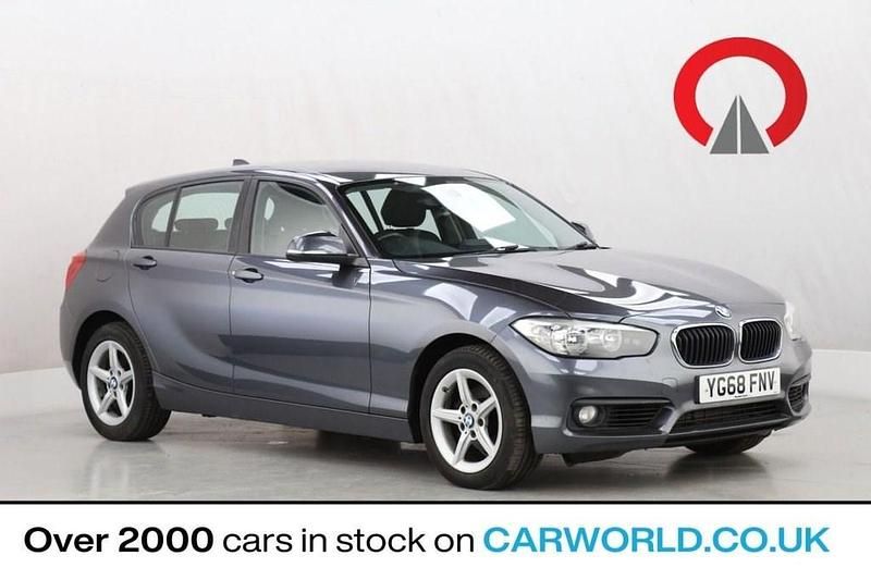 Used BMW 118 Comfort Edition 150 HP (110 kW) 2018 Grey Hatchback
