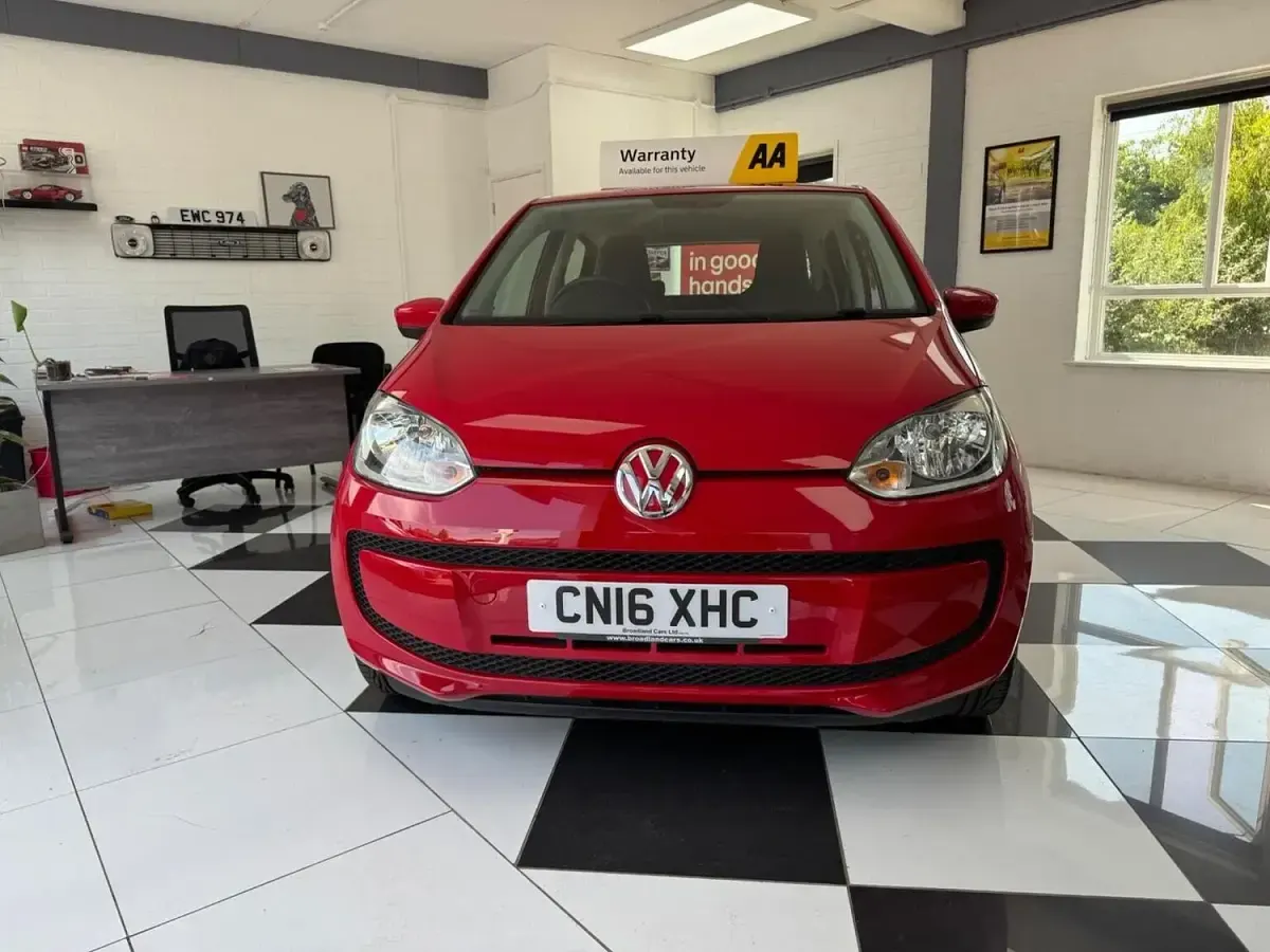 Used VW up! move up! 2016 Red Hatchback
