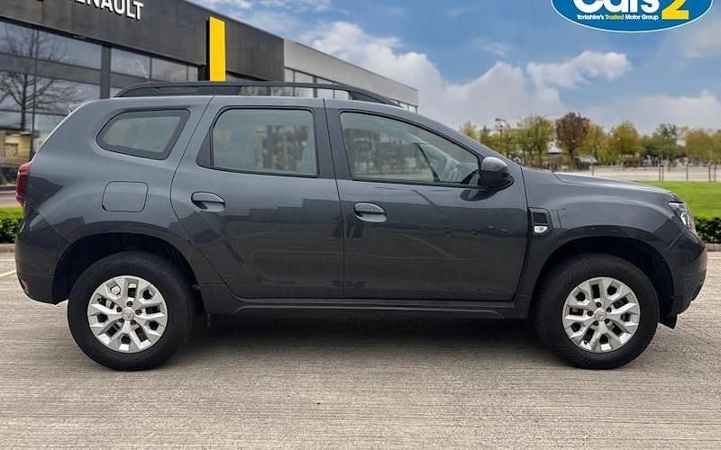 Used Dacia Duster Comfort 91 HP (66 kW) 2022 Grey SUV