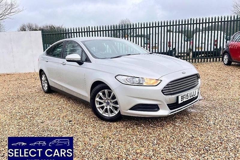 Silver Used 2015 Ford Mondeo Style Hatchback | £4,995 (Expensive) - Image 1/1