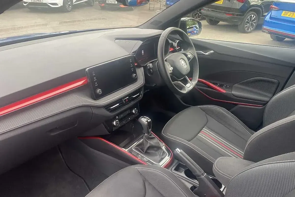 Used Skoda Fabia Monte Carlo 113 HP (83 kW) 2024 Race blue metallic black magic pearl effect Hatchback