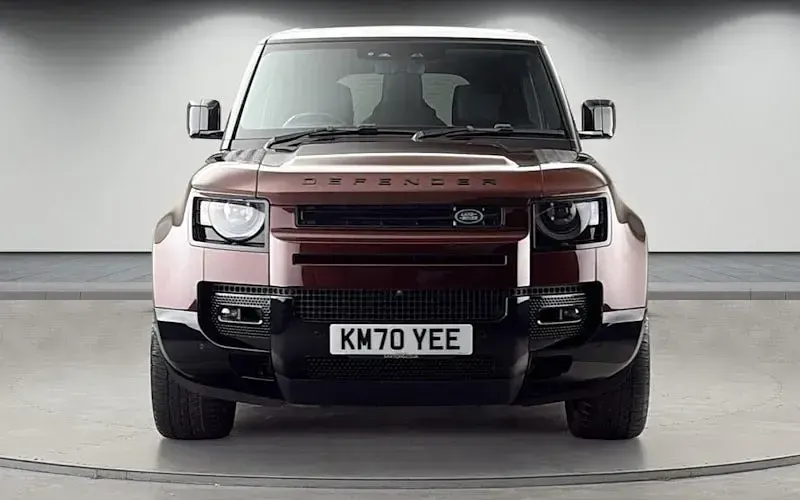 Used Land Rover Defender 400 HP (294 kW) 2024 SUV