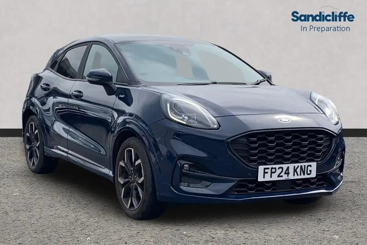 Käytetty Ford Puma ST-Line X 125 HP (91 kW) 2023 Katumaasturi