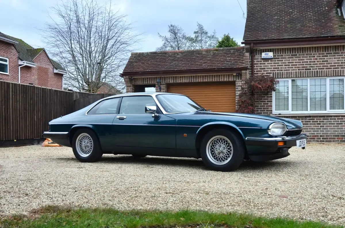 Used Jaguar XJS 2018 Blue Coupe