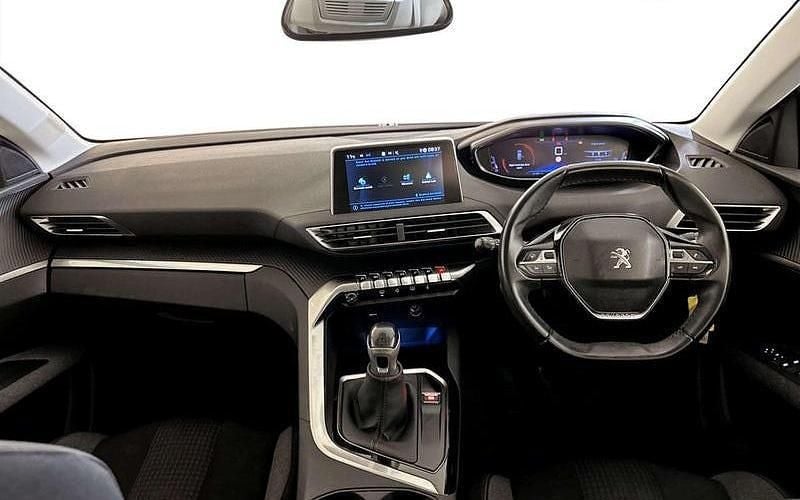 Used Peugeot 3008 Active 131 HP (96 kW) 2019 Estate