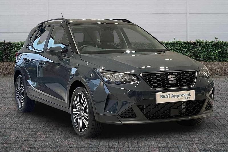 New Seat Arona SE Technology 94 HP (69 kW) 2025 Blue SUV
