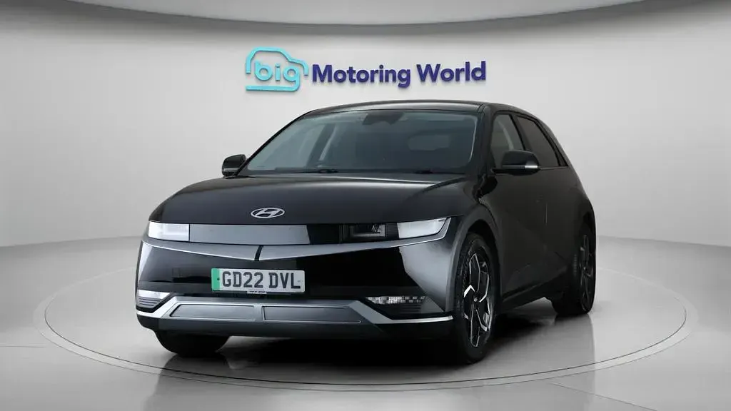 Used Hyundai Ioniq SE 125 kW (170 HP) 2022 Hatchback
