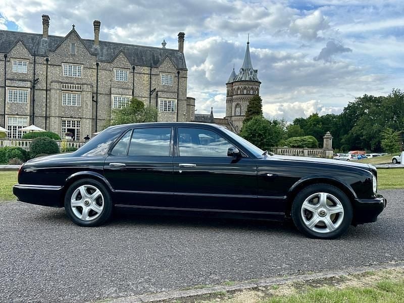 Used Bentley Arnage 400 HP (294 kW) 2001 Triple black Sedan