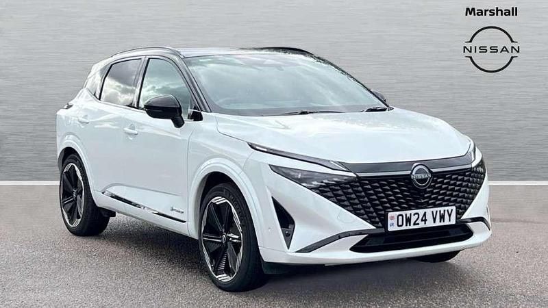 White Used 2024 Nissan Qashqai SUV | £28,151 (Expensive) - Image 1/4