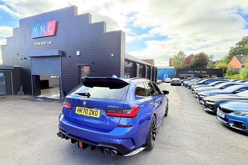 Used 2021 BMW 330e M Sport | £18,991 (Fair price) - Image 1/1