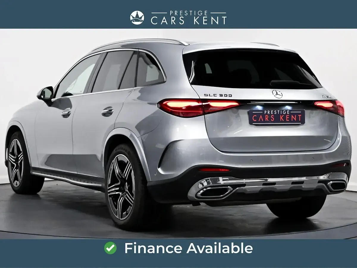 Used Mercedes GLC300e AMG line 2023 Silver SUV