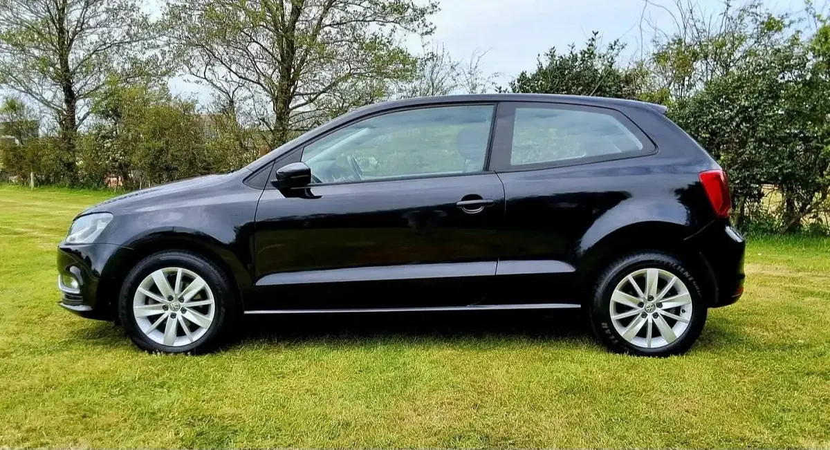 Used VW Polo SE 2015 Black Hatchback