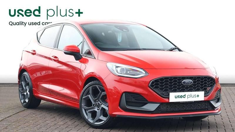 Used Ford Fiesta ST 200 HP (147 kW) 2023 Red Hatchback