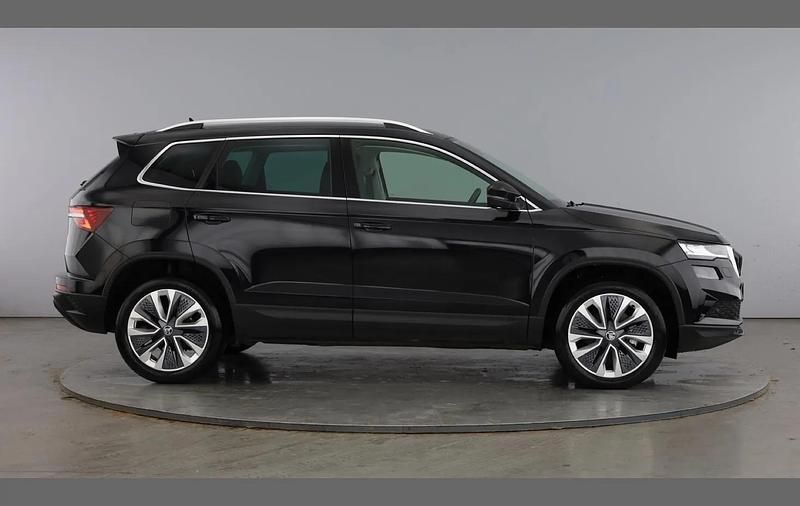 Used Skoda Karoq SE L 147 HP (108 kW) 2024 Black magic pearl effect SUV