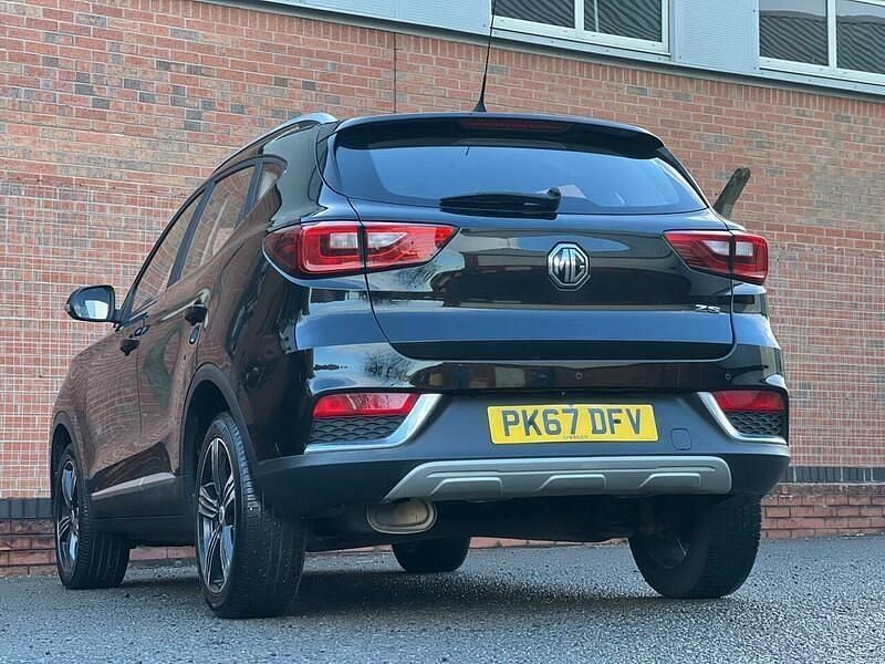 Used MG ZS Exclusive 106 HP (77 kW) 2018 Black SUV