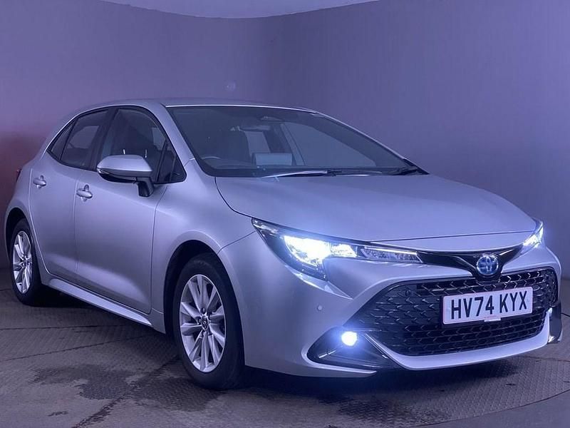 Silver Used 2024 Toyota Corolla Hatchback | £20,499 (Good price) - Image 1/4