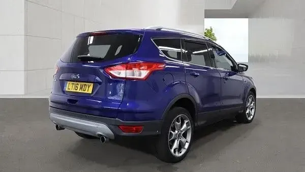 Used Ford Kuga Titanium 150 HP (110 kW) 2016 Blue SUV