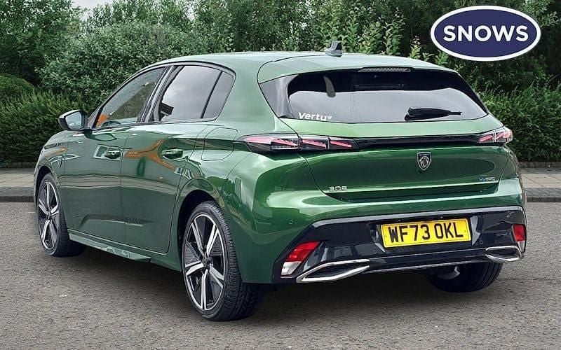 Used Peugeot 308 GTi 224 HP (164 kW) 2023 Green Hatchback