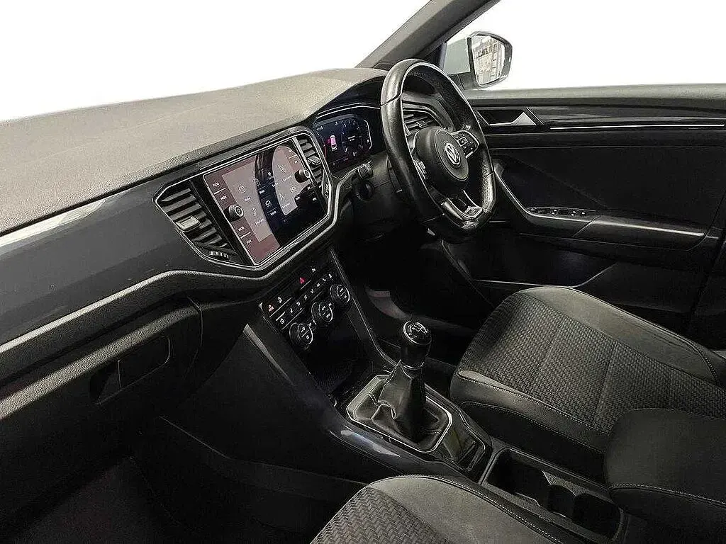 Used VW T-Roc R-line 115 HP (84 kW) 2018 Silver SUV